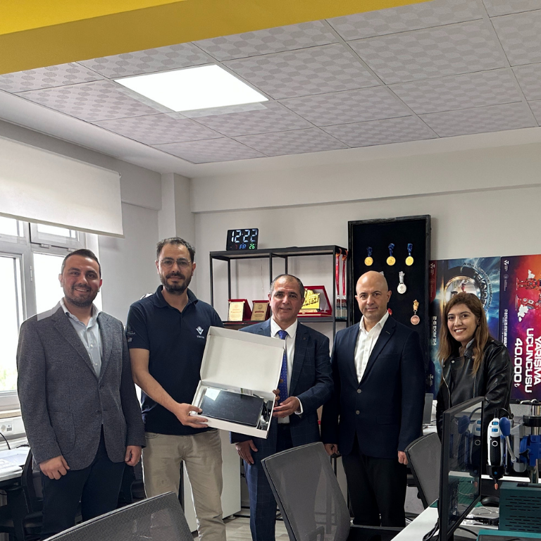 BİLSEM’de Yapay Zekâ ve Bilişim Teknolojileri Atölyesini Ziyaret Ettik