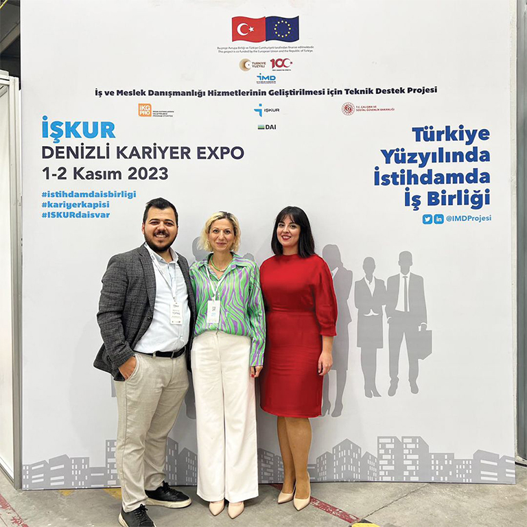 Askon Shared Effective CV Preparation Techniques at İŞKUR Denizli Career Expo 2023 Fair